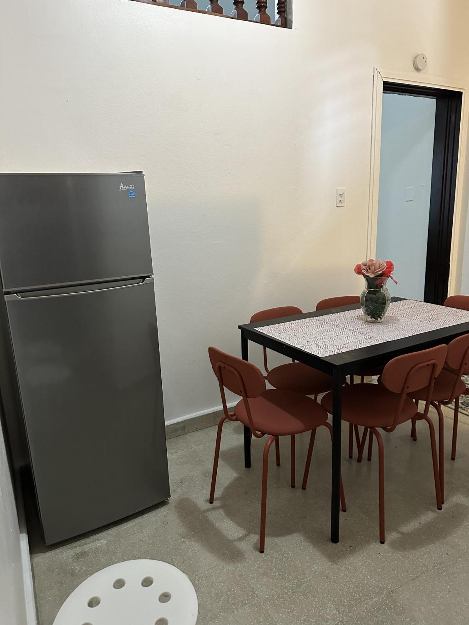 176 Calle Perez Apartment *